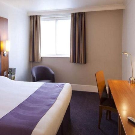 Premier Inn Premier Inn Rhuddlan Exterior photo