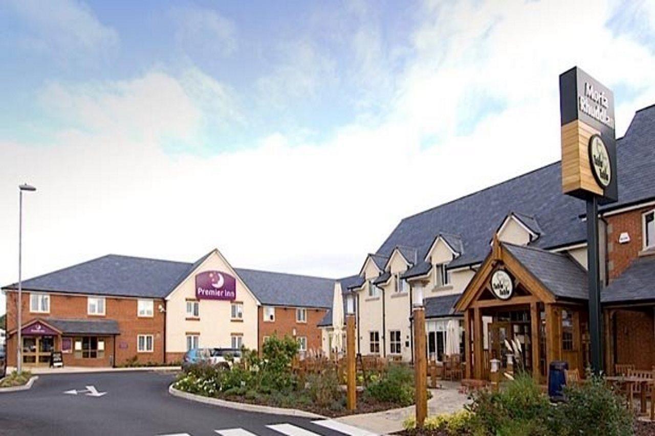 Premier Inn Premier Inn Rhuddlan Exterior photo