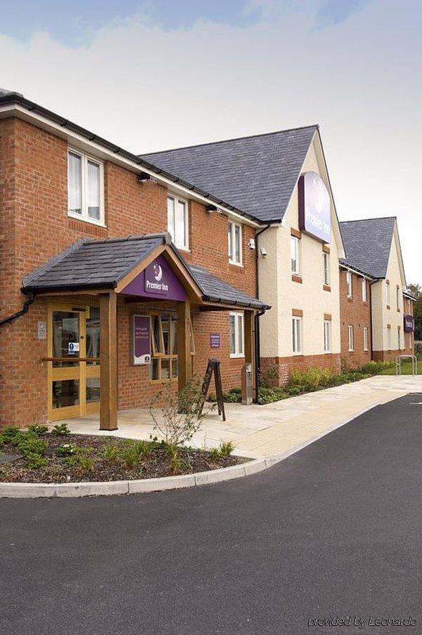 Premier Inn Premier Inn Rhuddlan Exterior photo