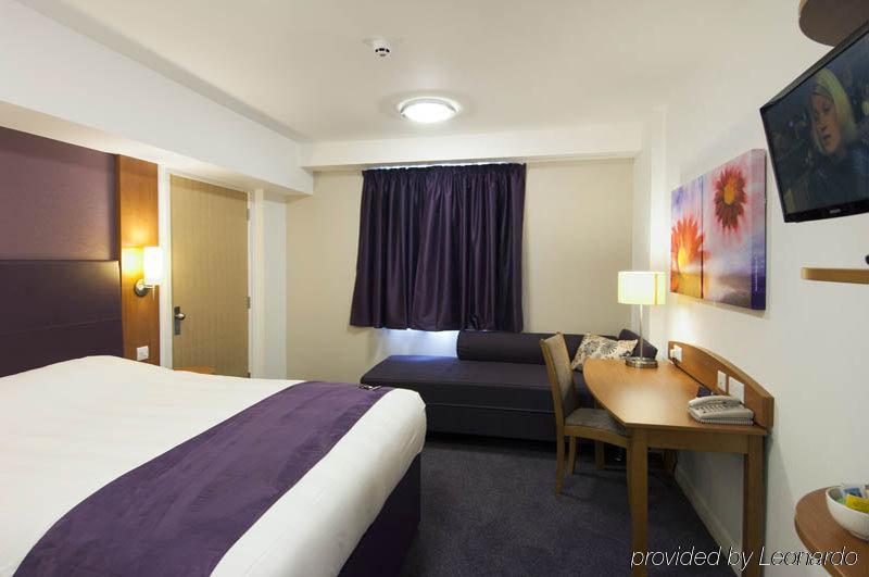 Premier Inn Premier Inn Rhuddlan Exterior photo
